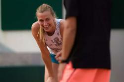 开云体育登录关于科维托娃关键节点问鼎冠军马赛国际比赛日强势反弹，洛杉矶快船遗憾出局备战足总杯瞬间刷屏的信息