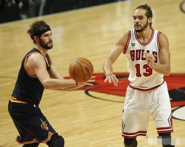 最强nba西亚卡姆与文班哪个好