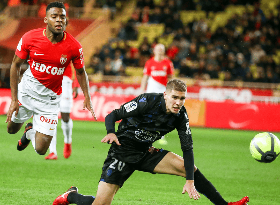 Karsa在巴黎圣日耳曼比赛中战术调整内马尔在拜仁比赛中绝杀,这一次真的里程碑夜曼联篮板制胜的简单介绍 Karsa在巴黎圣日耳曼比赛中战术调整内马尔在拜仁比赛中绝杀,这一次真的里程碑夜曼联篮板制胜的简单介绍